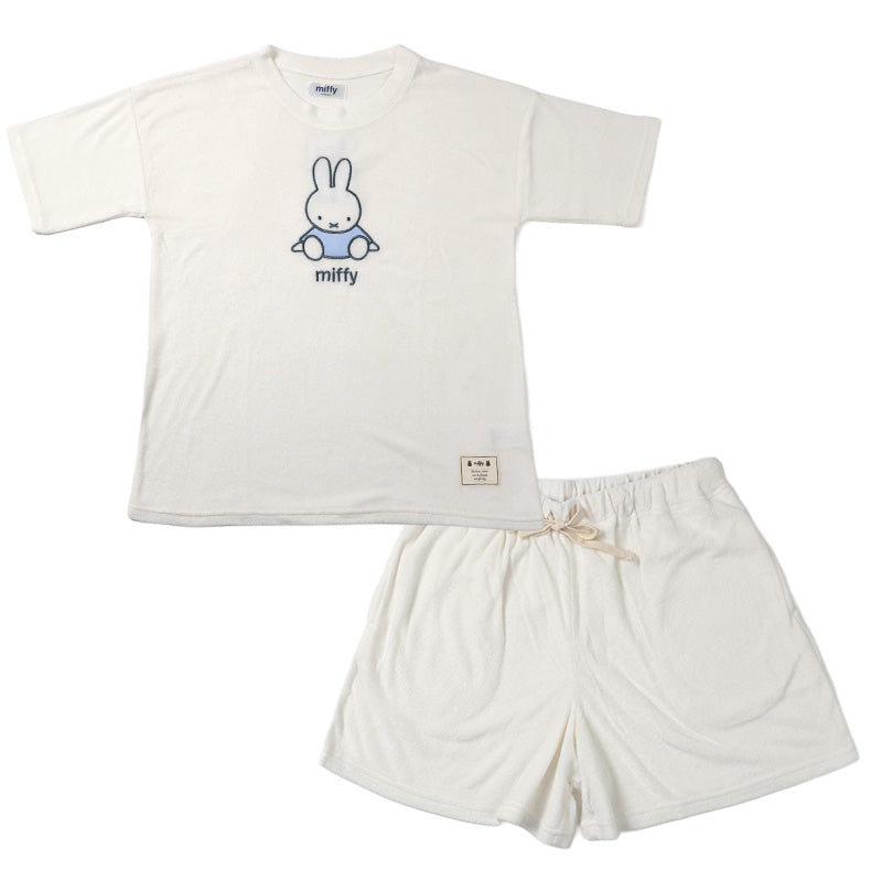 ミッフィー 夏 パジャマ レディース 半袖 大人 パイル生地 M L LL miffy 70th 70周年 ショートパンツ 短パン 部屋着 服 ルームウェア ホームウェア セットアップ 春 夏 可愛い おしゃれ 母の日 プレゼント ギフト (在庫限り)