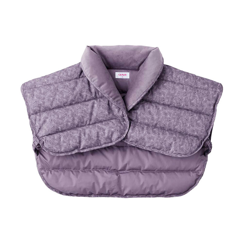 グンゼ レディース 羽織 ボレロ ダウン S M L 室内 防寒 あったか 軽量 上着 ルームウェア 部屋着 婦人 女性 秋冬 在宅 テレワーク 冷え対策 節電 家庭用 リラックス 襟付き ボア 中わた 保温 暖房対策 寝冷え 肩掛け シンプル ナイトウェア 冬物 (送料無料)