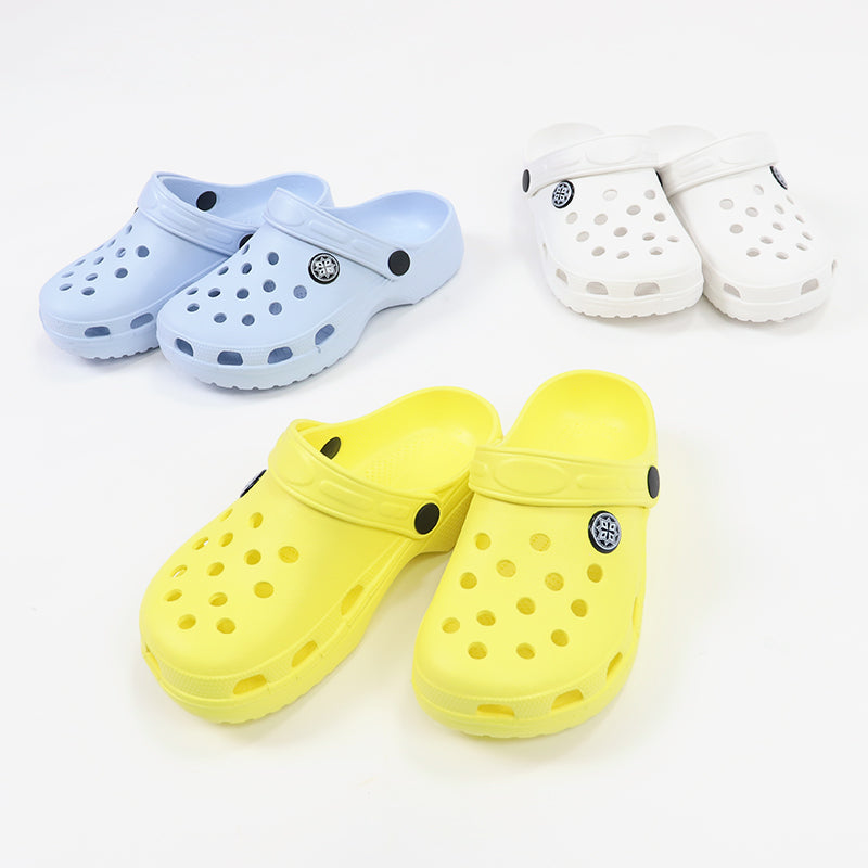 サボサンダル クロッグサンダル キッズ サンダル スリッポン シューズ 穴あきサンダル 17cm～22cm 子供 靴 シャワーサンダル ジュニア こども 男の子 女の子 男児 女児 小学生 ビーチサンダル 海水浴 軽量 (取寄せ)