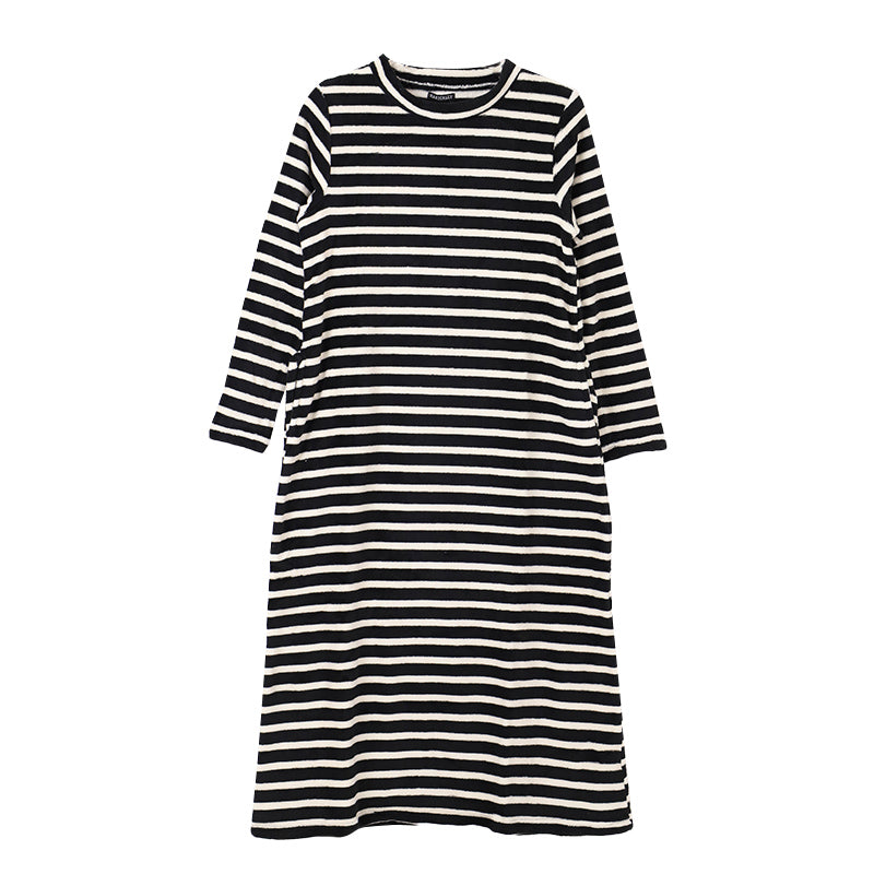 ルームウェア ワンピース 冬 長袖 レディース ルームウエア 部屋着 パジャマ かわいい あったかい M-L もこもこ 柄 起毛 ボーダー チェック 猫 ハリネズミ 花 無地 女性 女子 防寒対策 やわらかい