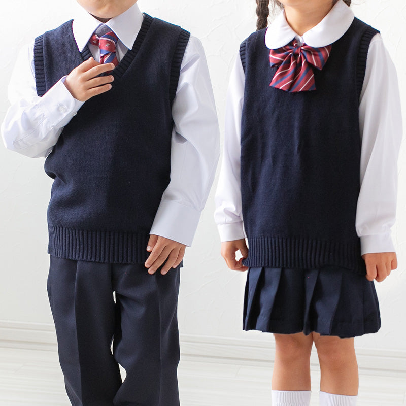 子供用 ベスト ニット 綿100% 薄手 キッズ vネック 80～130cm 幼稚園 保育園 シンプル 無地 こども 幼児 洗える 80 90 100 110 120 130