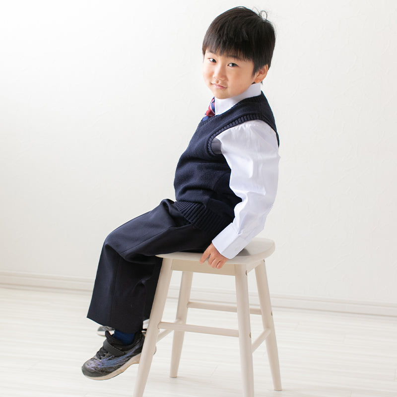 子供用 ベスト ニット 綿100% 薄手 キッズ vネック 80～130cm 幼稚園 保育園 シンプル 無地 こども 幼児 洗える 80 90 100 110 120 130