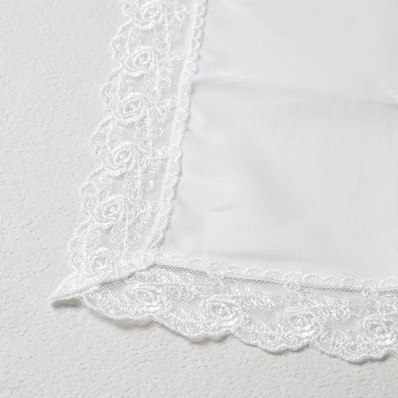 ハンカチ 白 黒 レース付き フォーマル 冠婚葬祭 メンズ レディース 結婚式 マナー お葬式 披露宴 ウェディング 新郎 新婦 参列 フォーマル スーツ タキシード 喪服 礼服 ホワイト ブラック 約48×48cm