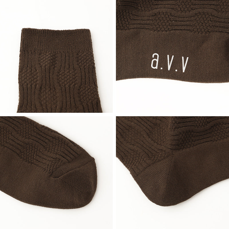 靴下 レディース クルーソックス 23 - 25cm 快適 カラーソックス 靴下 無地 カラフル オールシーズン おしゃれ くつした くつ下 通気性 伸縮 クルー丈