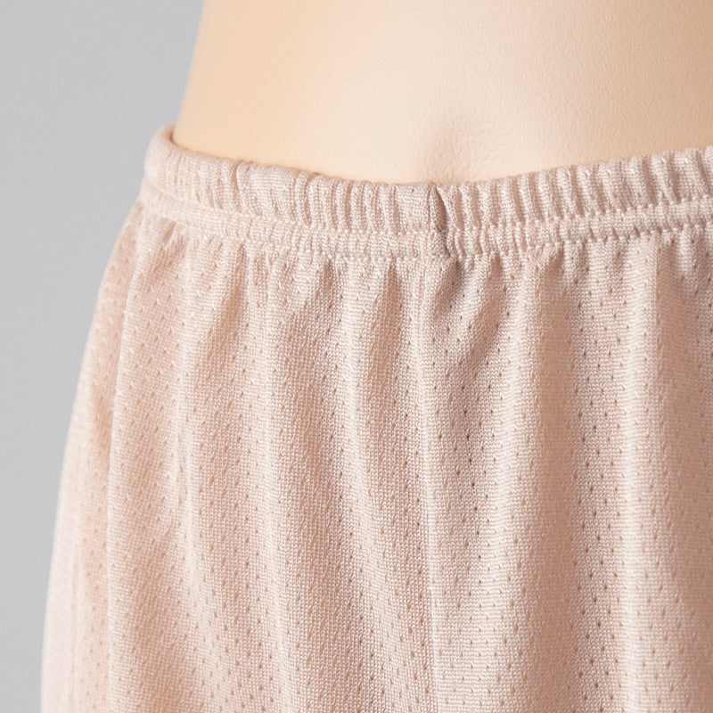 ペチパンツ 透け防止 ３分丈 ショート 蒸れない メッシュ 通気性 スカートの下に重ねて安心 ブラック 黒 ベージュ サラサラ 透けない 股ずれ防止 ベタつかない スカート インナー ズボンの下 M L LL (在庫限り)