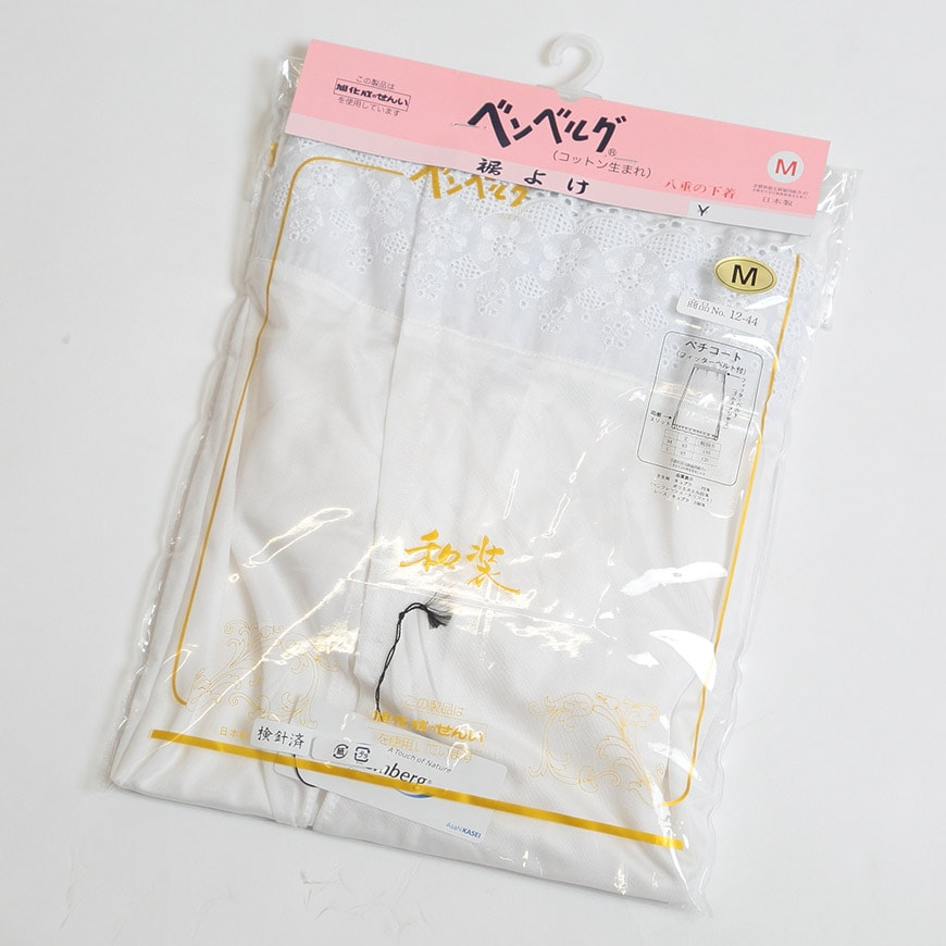 日本製 レディース 広幅レース付き スカート式 和装ペチコート (M・L)(和装下着 八重の下着本舗 婦人用 女性用 礼装 着付け 下着 肌着 ペティコート スカート下 裾除け 腰巻 こしまき)ON【和装呉服】 (在庫限り)